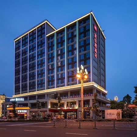 Ibis Hotel Emei Shan Eksteriør billede