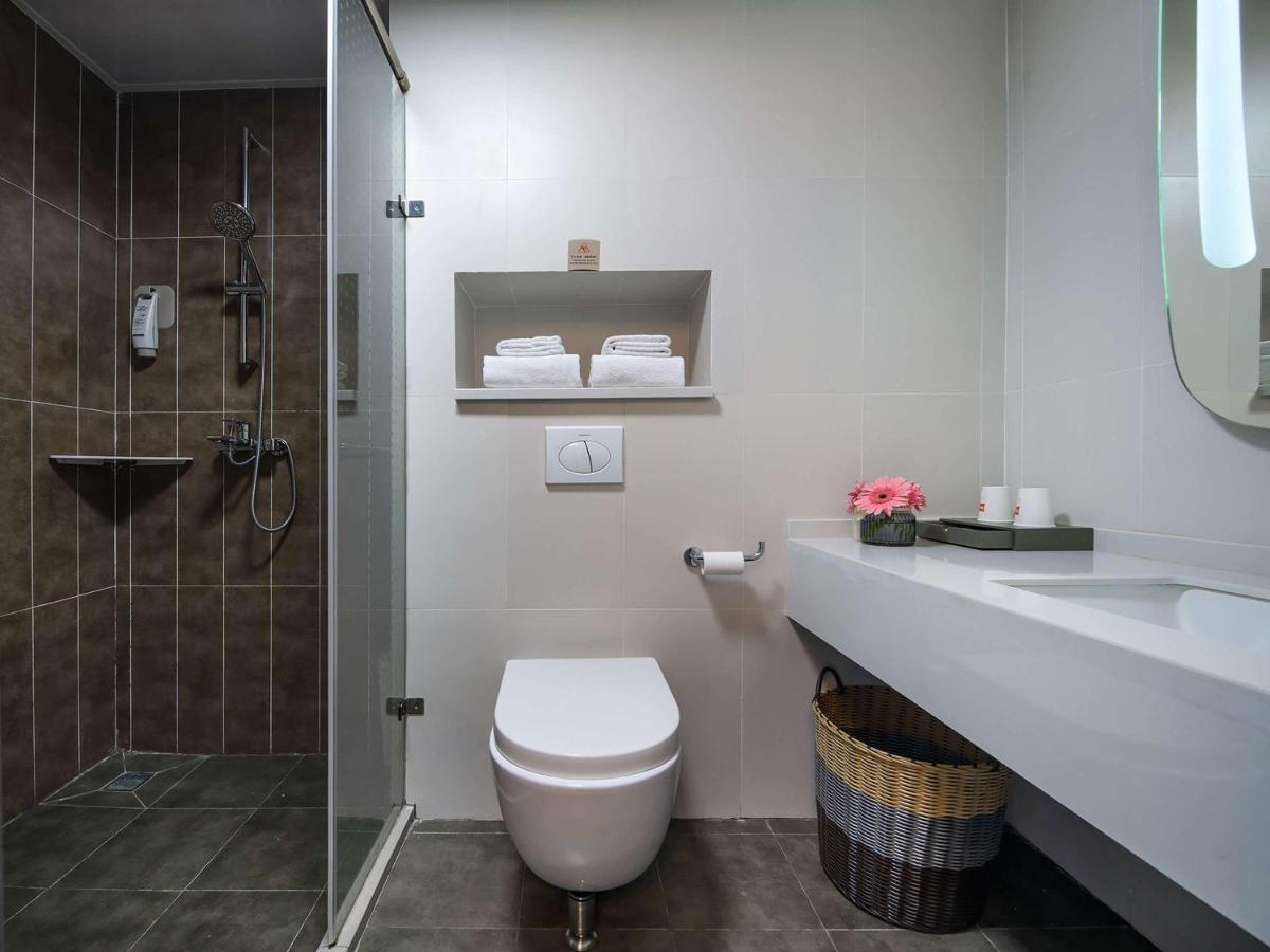 Ibis Hotel Emei Shan Eksteriør billede