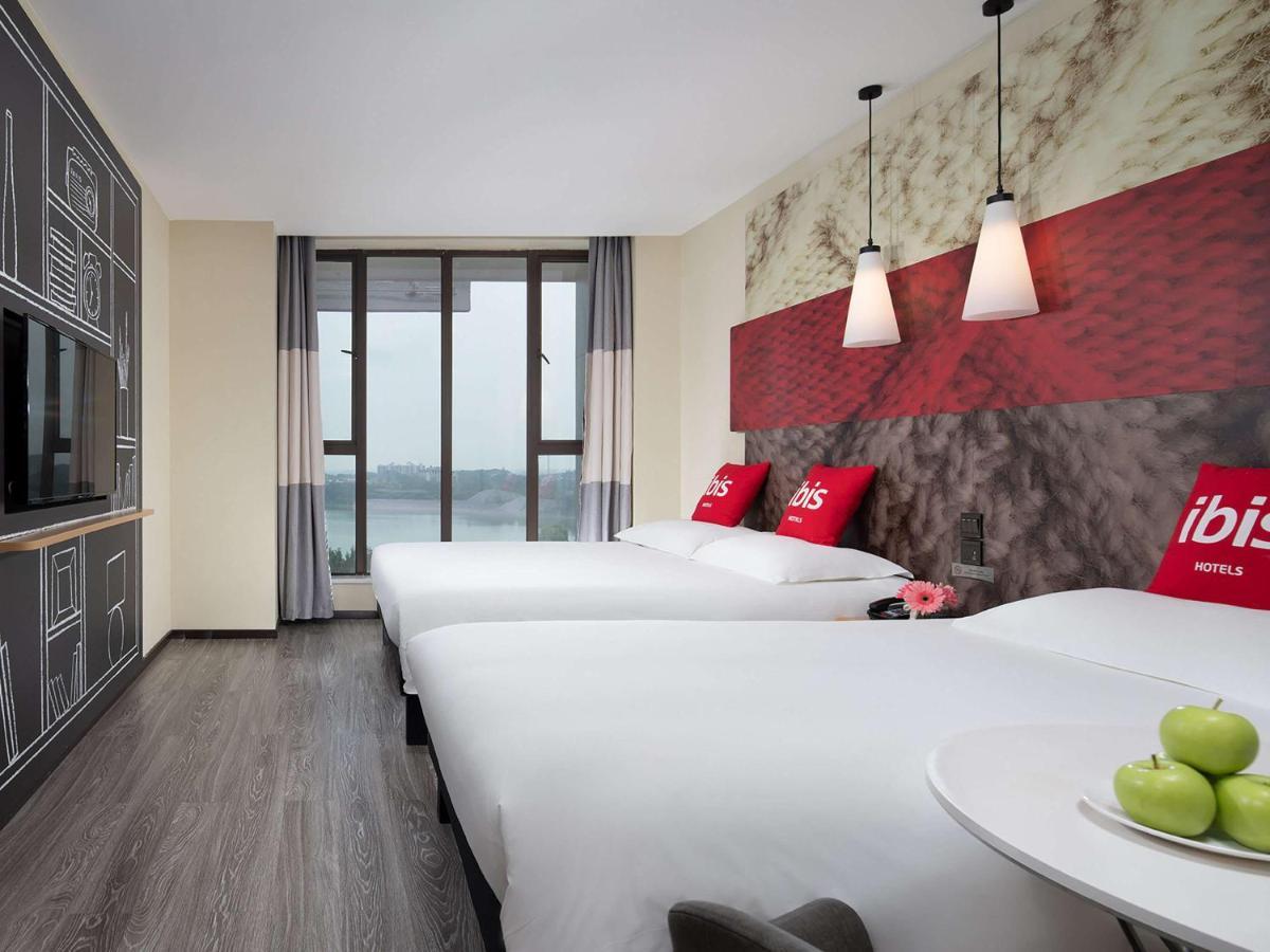 Ibis Hotel Emei Shan Eksteriør billede