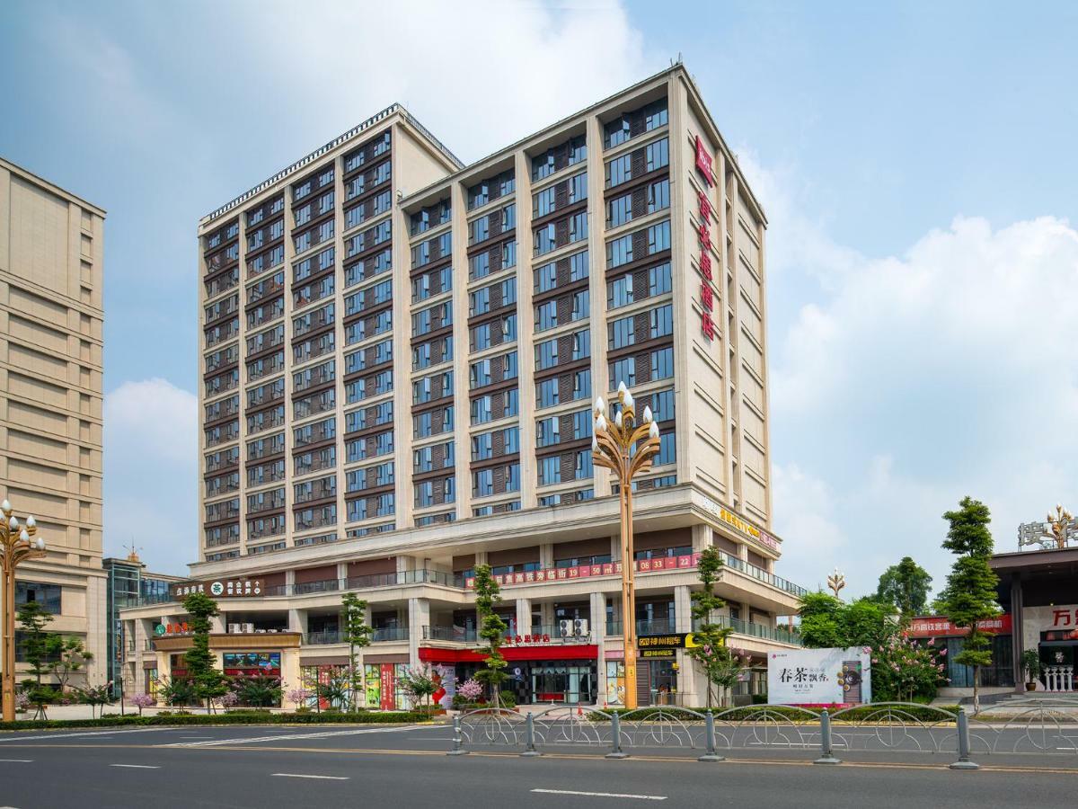 Ibis Hotel Emei Shan Eksteriør billede