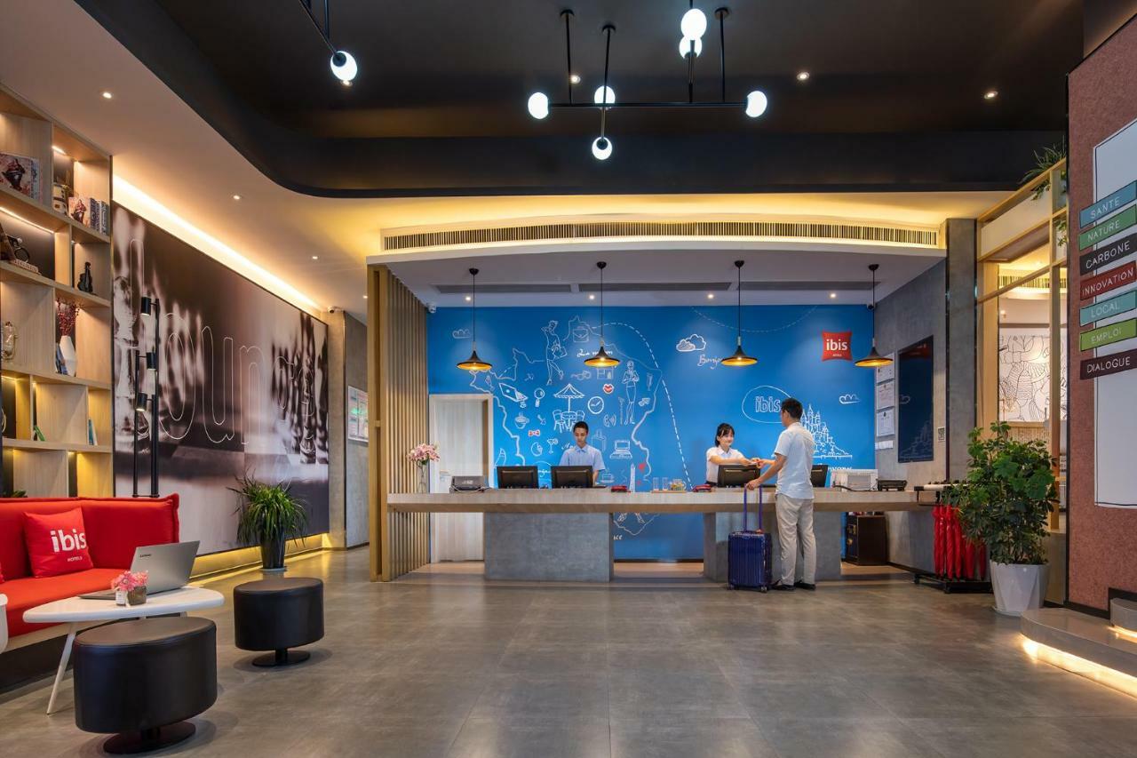 Ibis Hotel Emei Shan Eksteriør billede